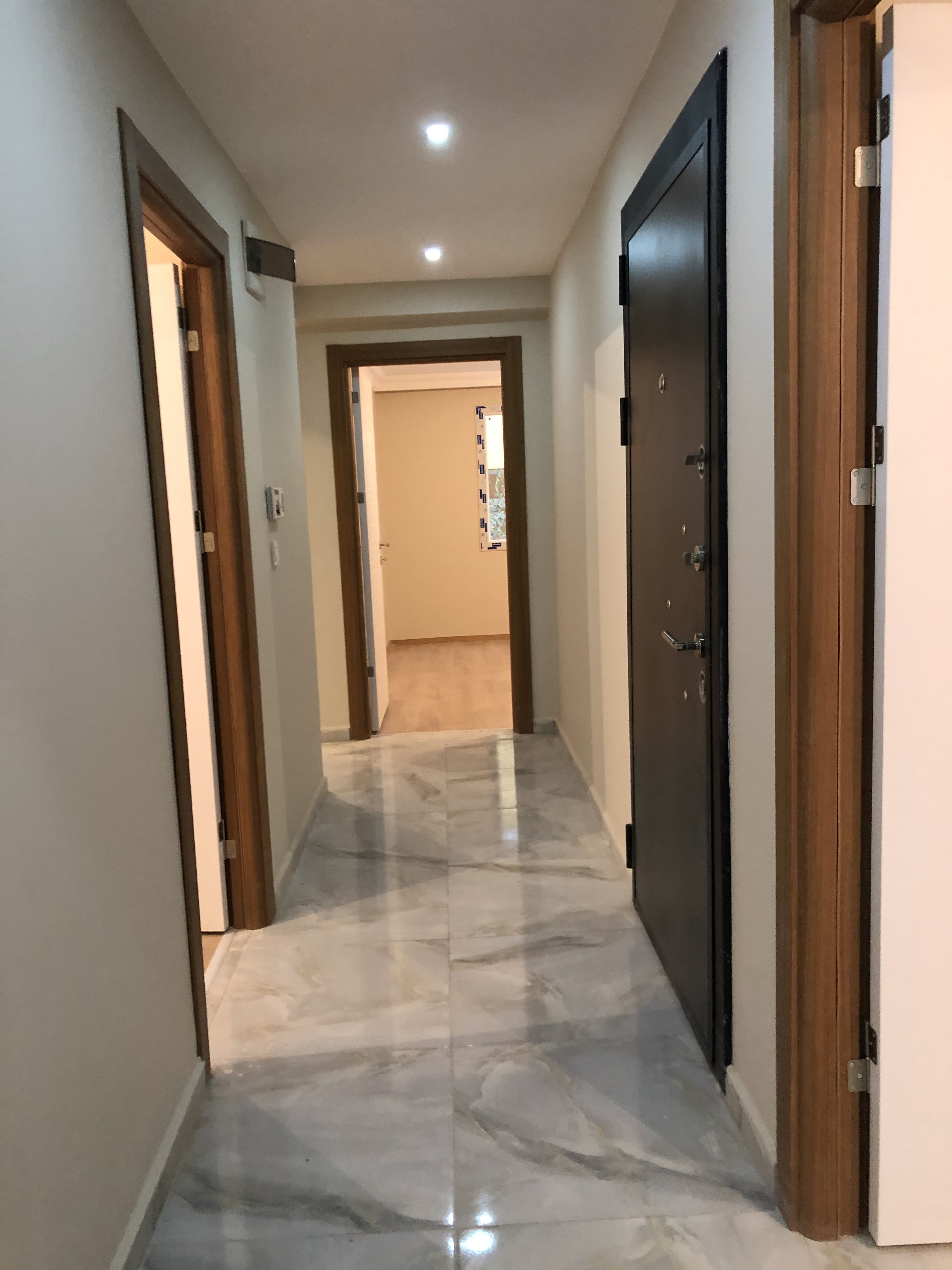Esmanur Apartmanı